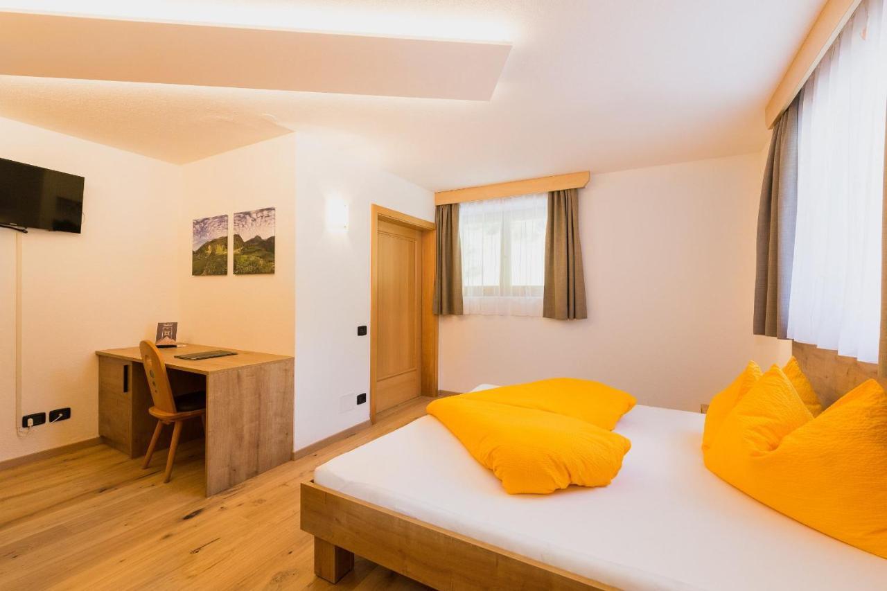 Gasthof Trausberg Corvara in Passiria Kültér fotó