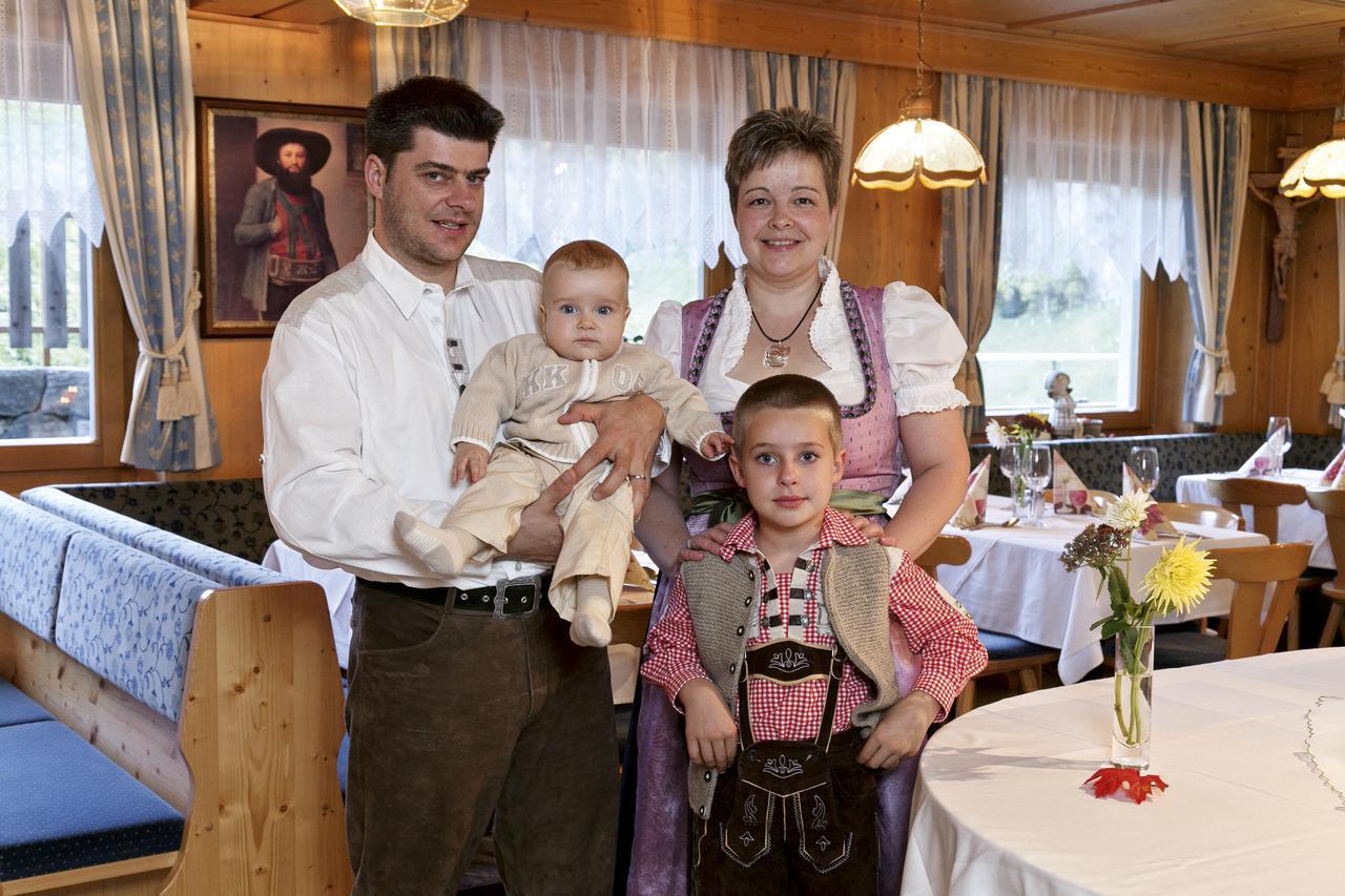Gasthof Trausberg Corvara in Passiria Kültér fotó