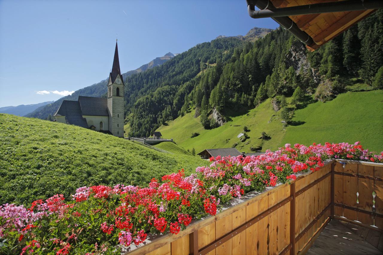Gasthof Trausberg Corvara in Passiria Kültér fotó