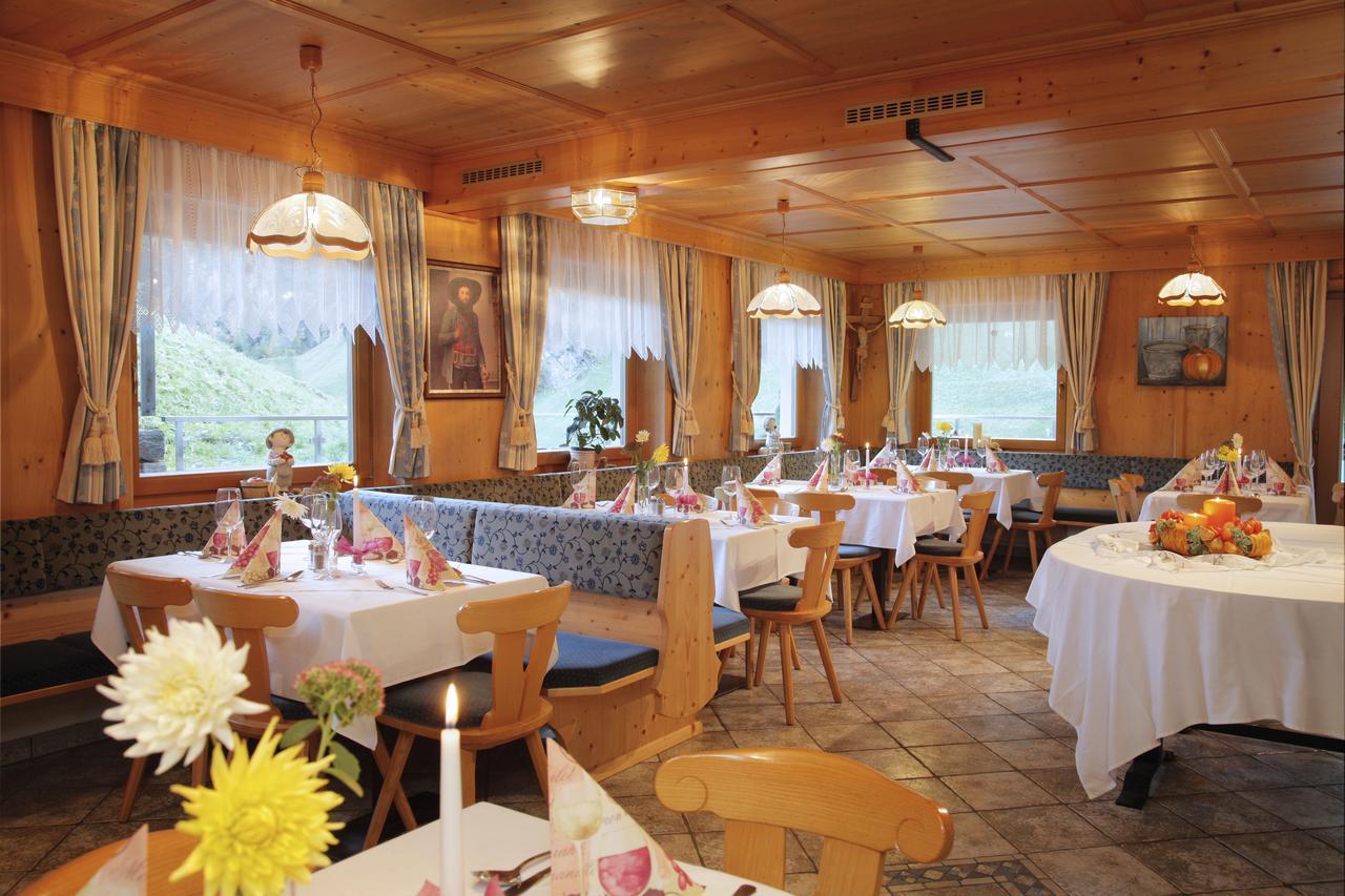 Gasthof Trausberg Corvara in Passiria Kültér fotó